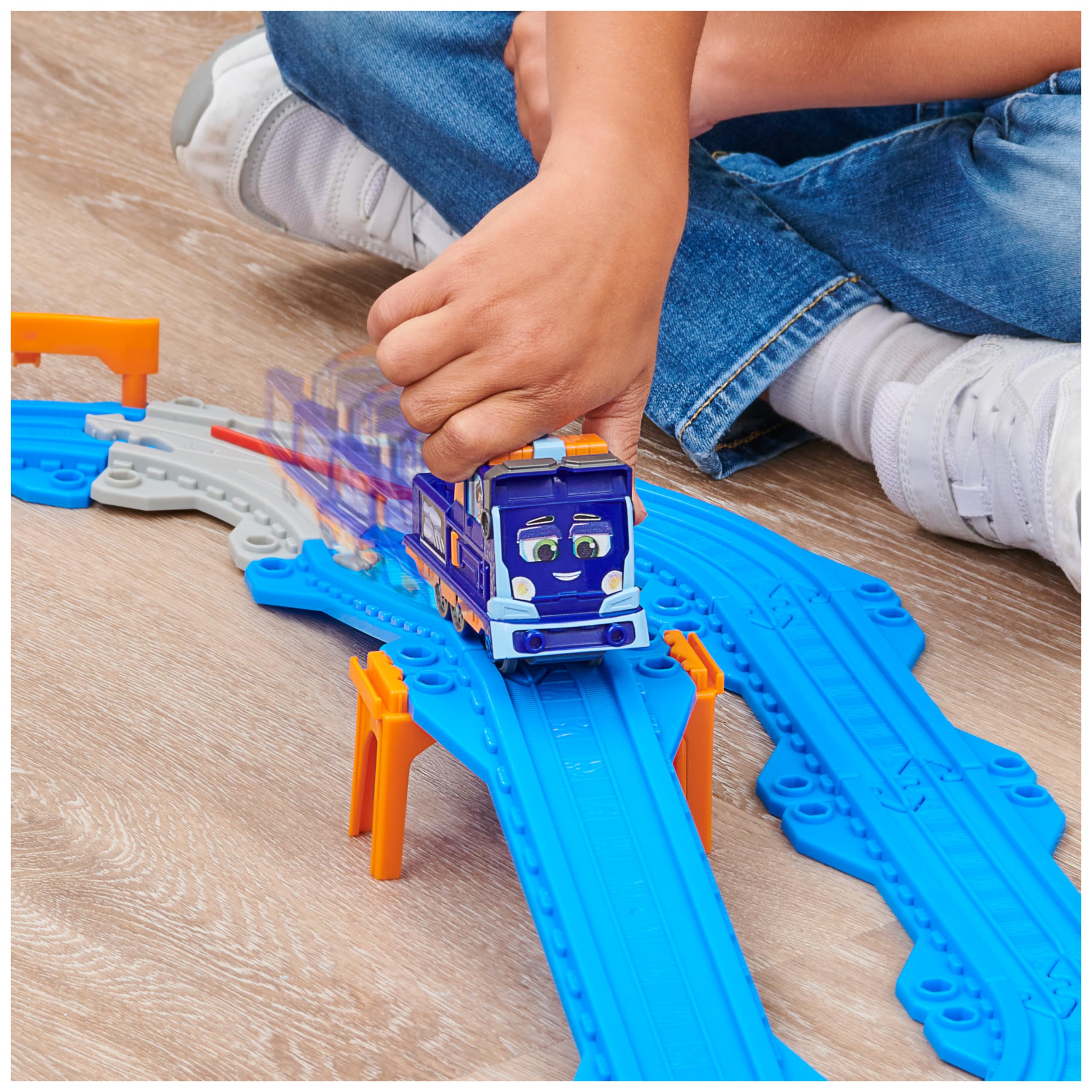 Mighty Express Set da 32 Pezzi connettibili e Trenino Esclusivo di Milo, Giocattoli per Bambini 3+