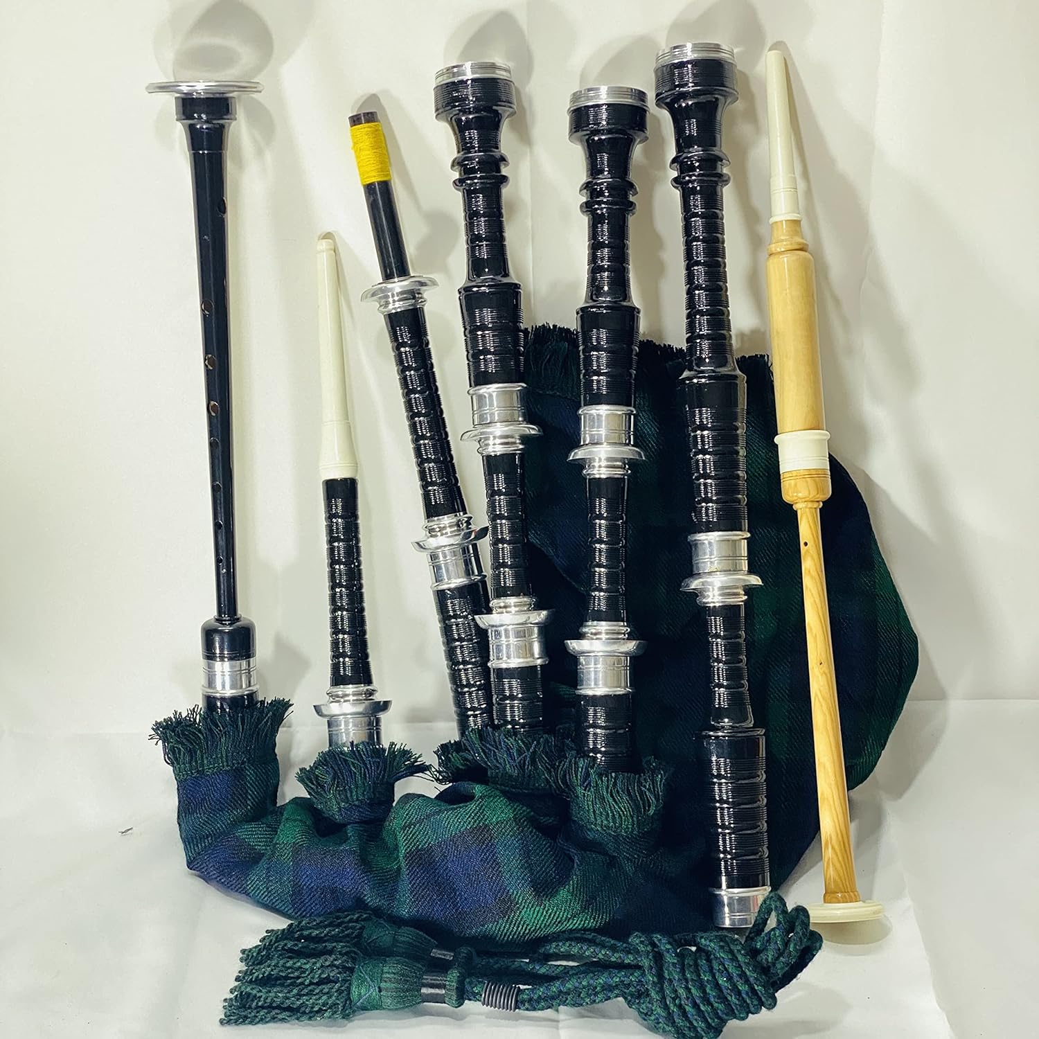 Scottish Bagpipe Set Folk Culture Heritage Musical Instruments Rosewood Finish Sliver Mounts Black Watch Tartan Bag Cover Includes Free Tutor book Cane Drones