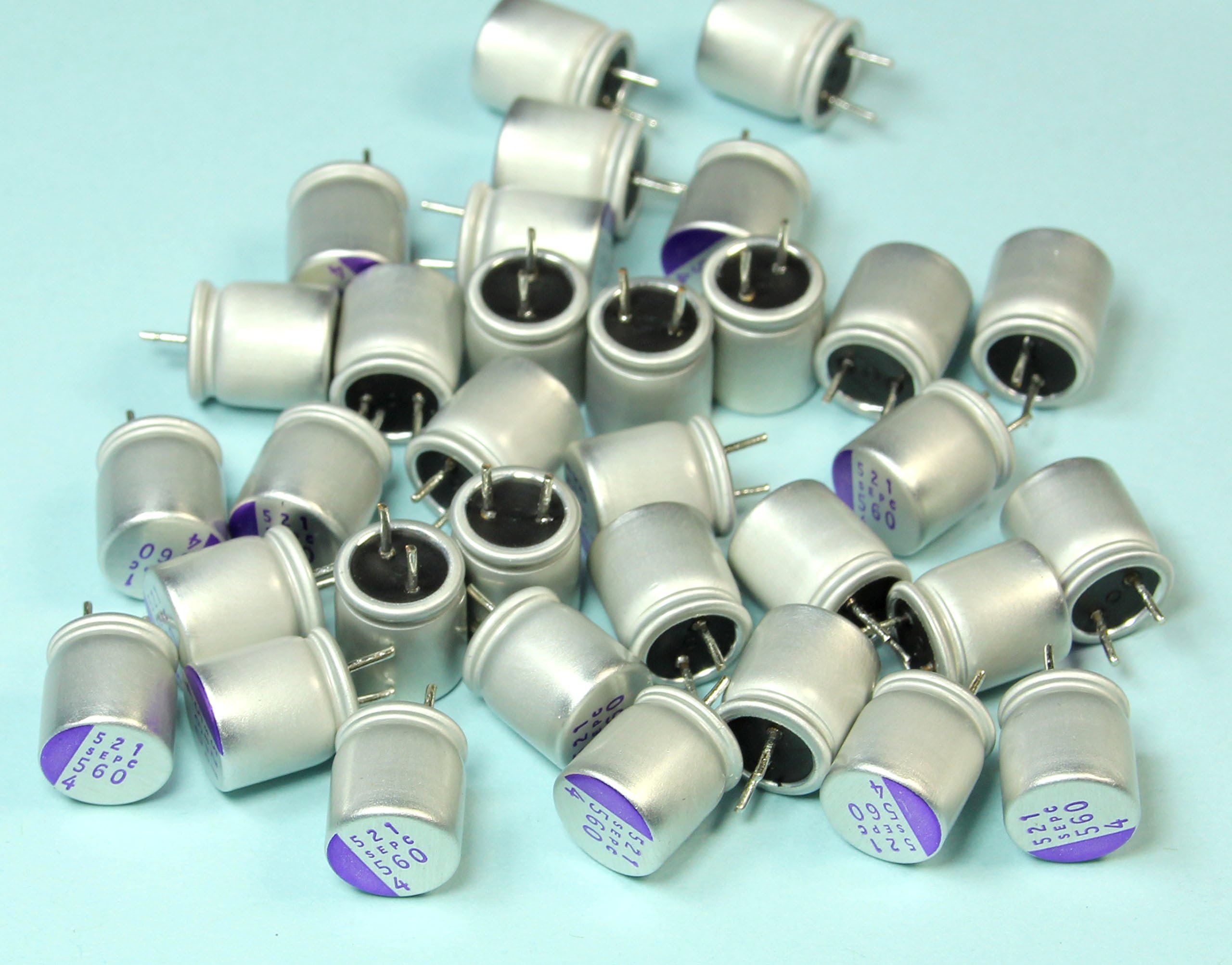 (TL #13) 10pcs 560uF 4v SANYO SEPC Oscon Conductive Polymer Radial Capacitor Low ESR