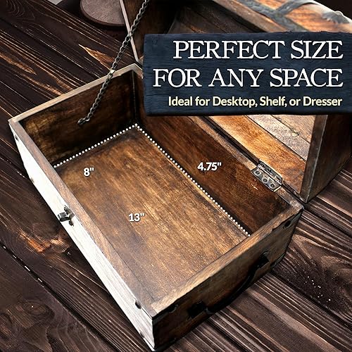 Miniatura 4 de Nautical Cove - Cofre del tesoro pirata con cerradura de hierro y llave de esqueleto, almacenamiento de madera y caja decorativa (L, 13 x 8 x 8.25)