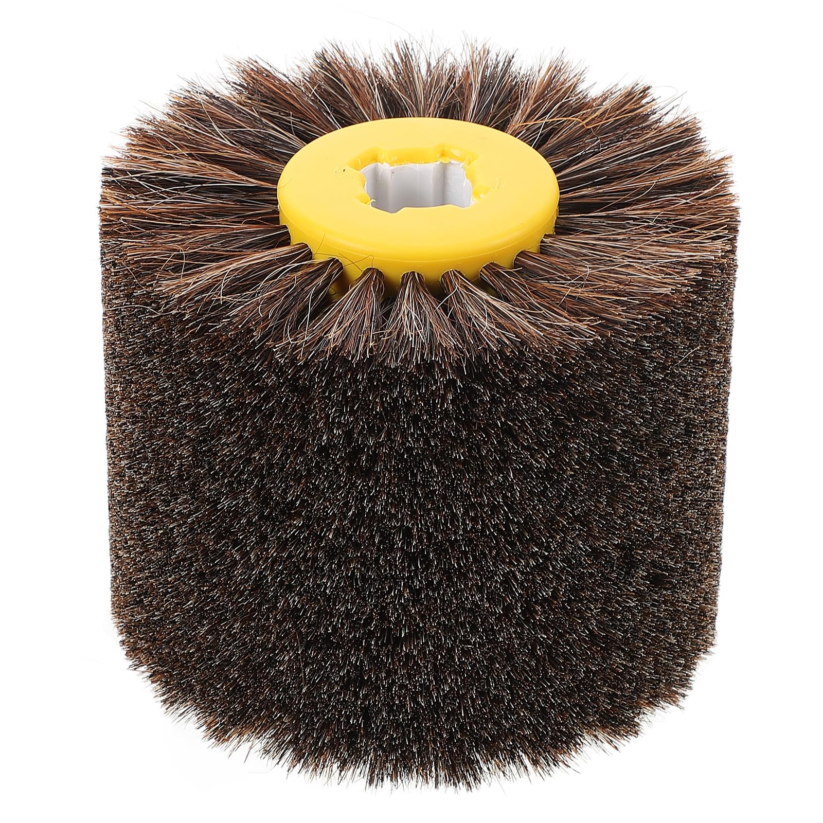 Rénover un meuble ancien avec la brosse en poils de cheval pour perceuse