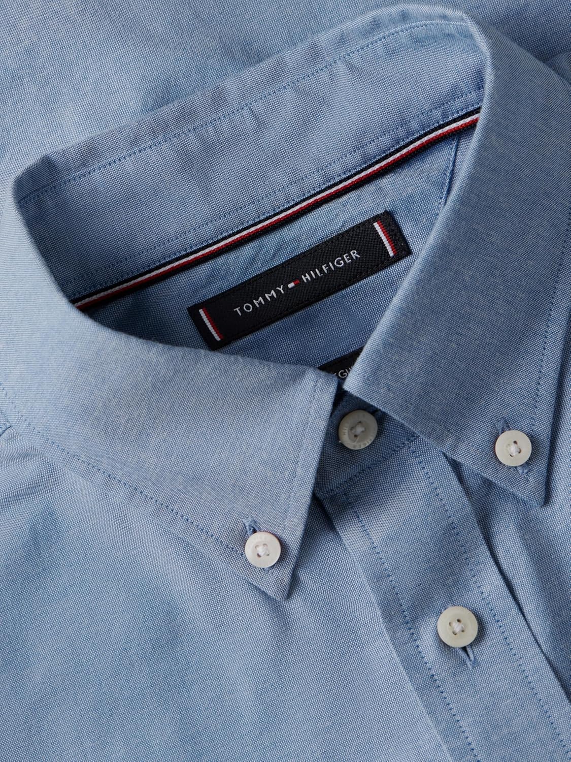 Tommy Hilfiger Men's Short Sleeve Oxford Shirts in Regular Fit, Men's Button Down Shirts