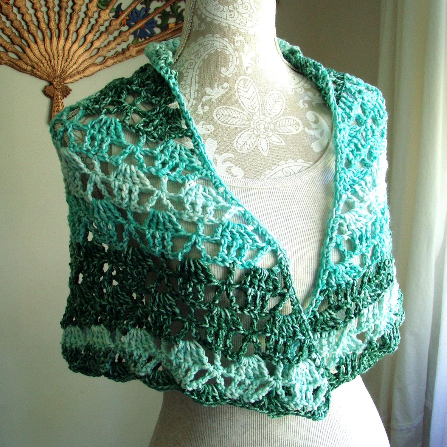 Green Ombre Lace Boho Crochet Wrap Versatile Womens Triangle Scarf Prayer Shawl
