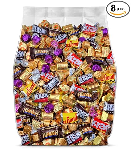 Chocolate Miniature Mix - Assorted Chocolate Individually Wrapped - 2lb Halloween Candy Variety Pack - Bulk Candy for Party Favors, Parade Candies and Office Snacks - Trick or Treat Candies Assortment (2 Pounds)