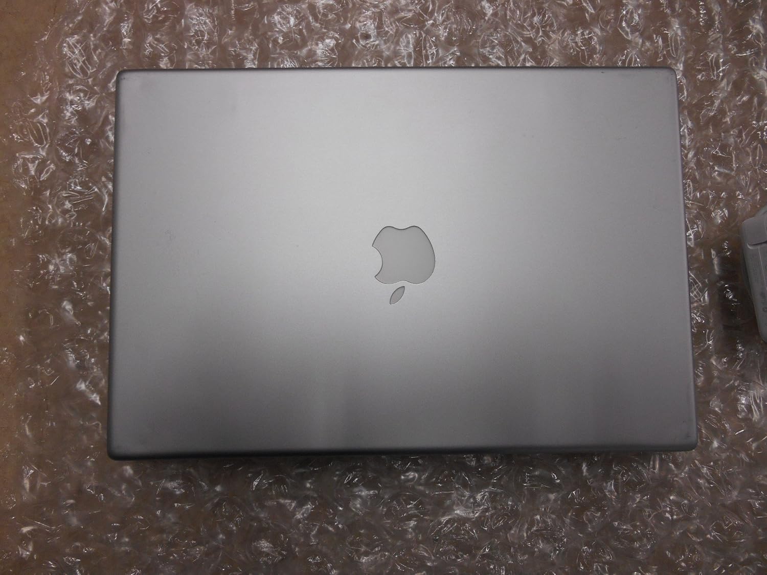 Apple MacBook Pro MB134LL/A 15.4-inch Laptop (OLD VERSION)
