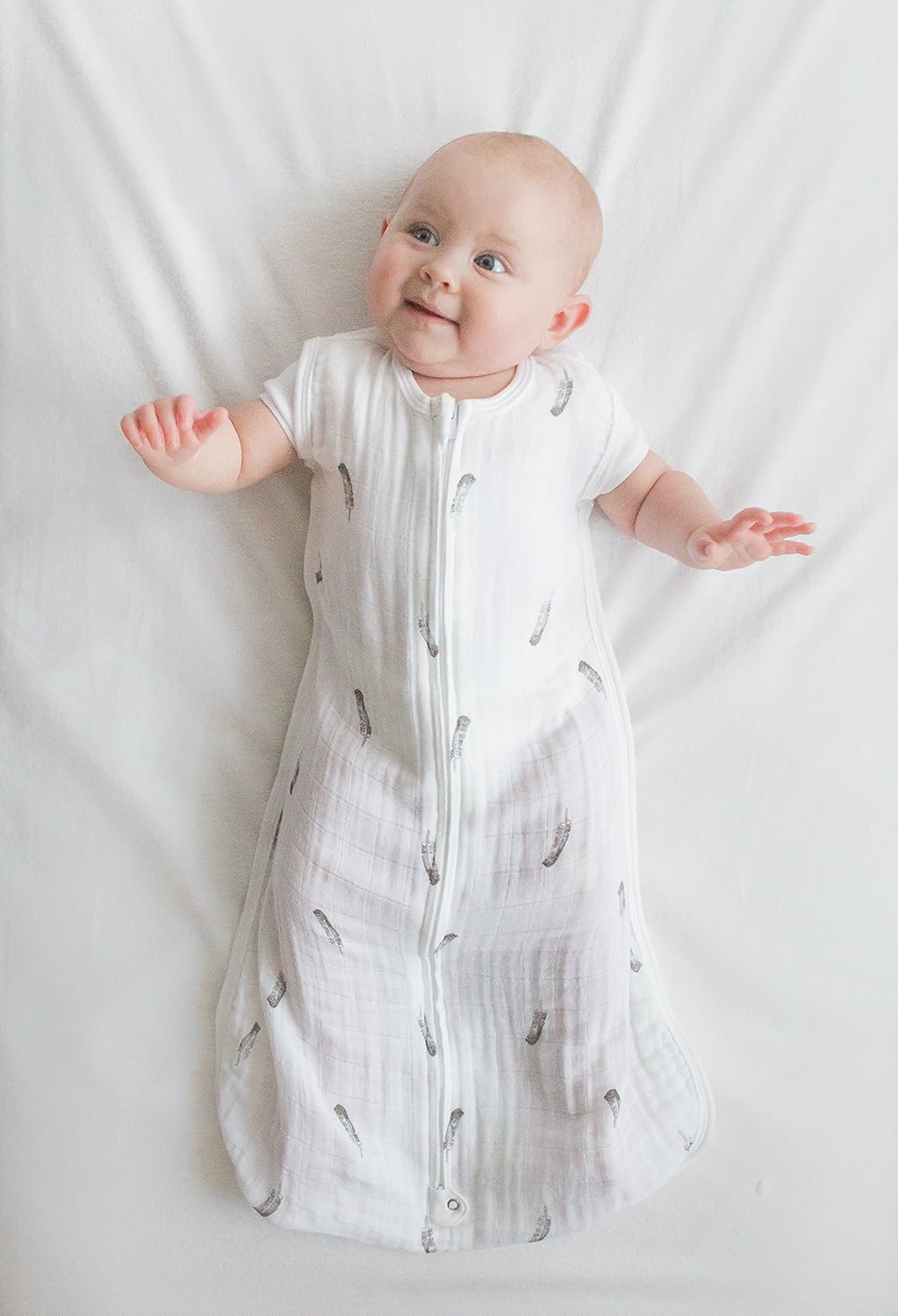 Amazing Baby Muslin Sleeping Sack, For Baby Boy and Girl, Wearable Blanket with 2-way Zipper, Little Feathers, Black, Small (0-6 Months) : Baby