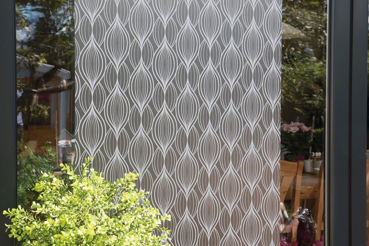 d-c-fix Charis Window Film - 67.5 cm x 1.5 m - Static Privacy Film with Modern Pattern for Glass Surfaces - Self-Adhesive, Opaque, Decorative