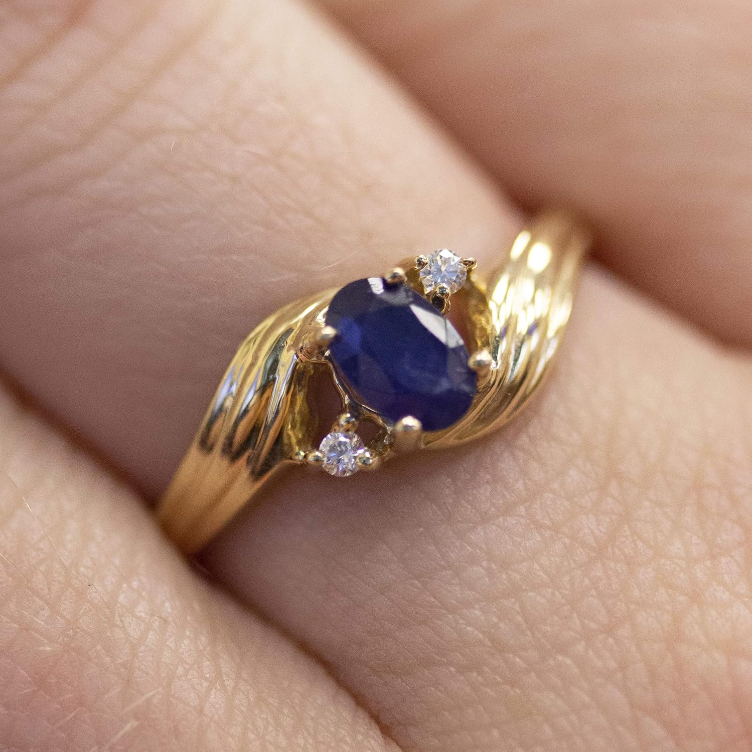 Sapphire and Diamond Ring in 14K Yellow Gold