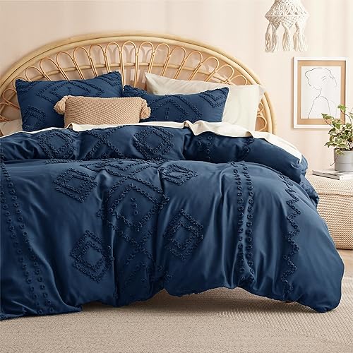 Bedsure Duvet Cover Queen - Queen Duvet Cover, Boho Bedding Queen for All Seasons, 3 Pieces, Chic Geometric Tufted Duvet Cover (Navy, Queen, 90"x90")
