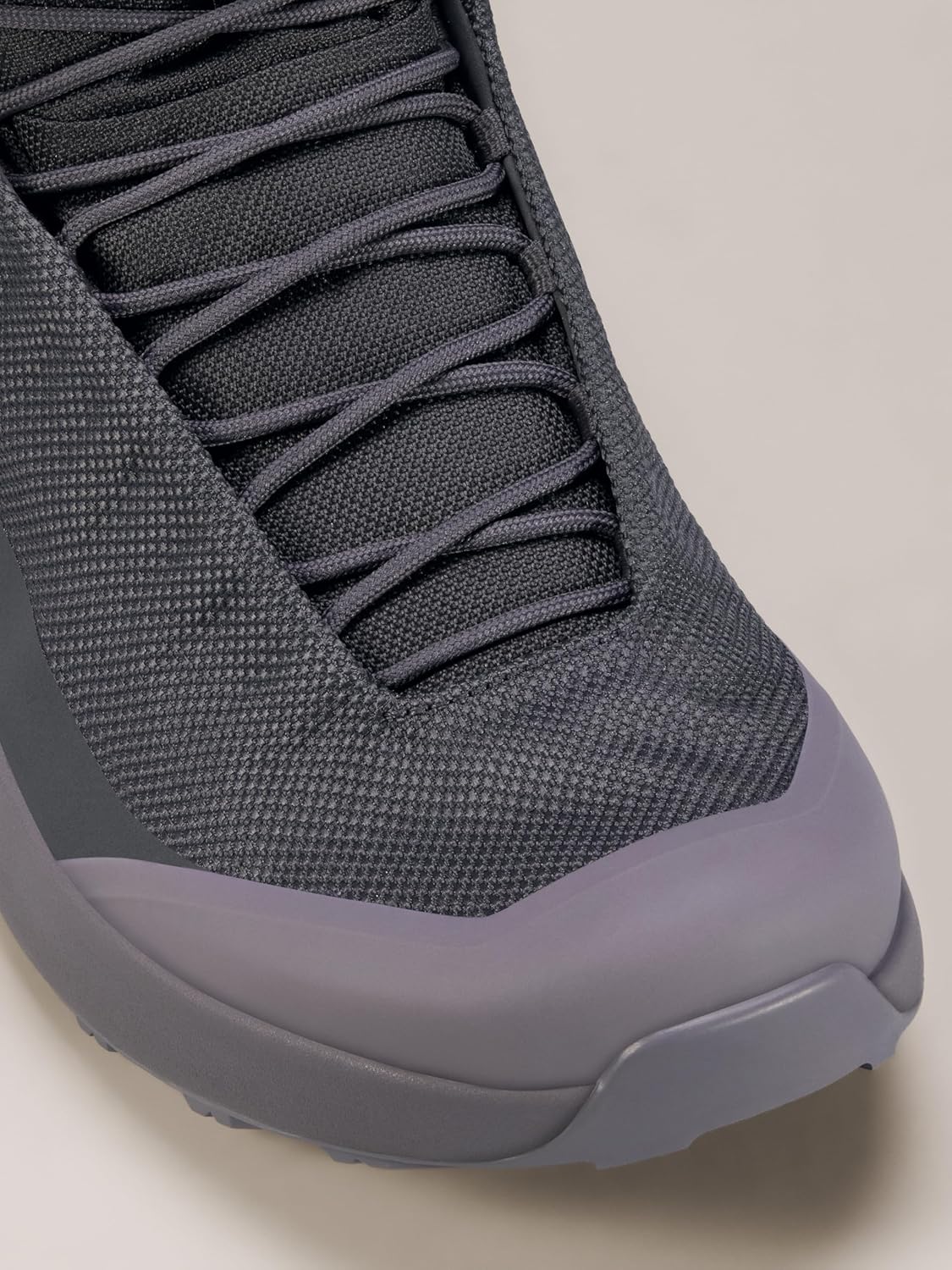 Arc'teryx Kopec Mid GTX Boot Men's | Mid-Height Hiking and Trekking Mens Shoes | Megagrip Outsole - Waterproof Shoe