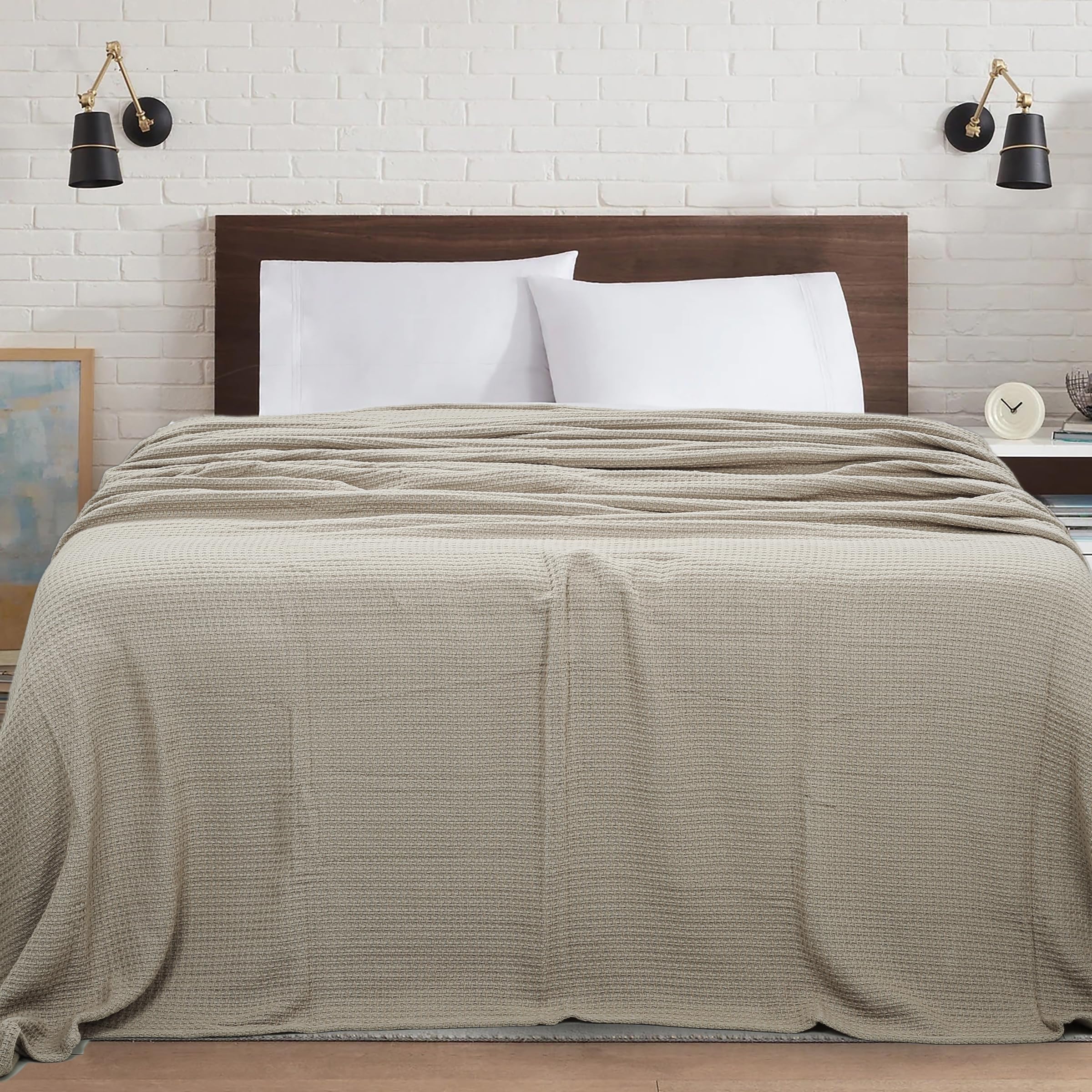 HILLFAIR 100% Cotton Blanket- 120" x 120" XXL Oversized King Bed Blankets - Family Size 10 ft x 10 ft Big - All Season Soft Cozy Breathable Blankets for Bed - Extra Large King Cotton Blankets- Sand