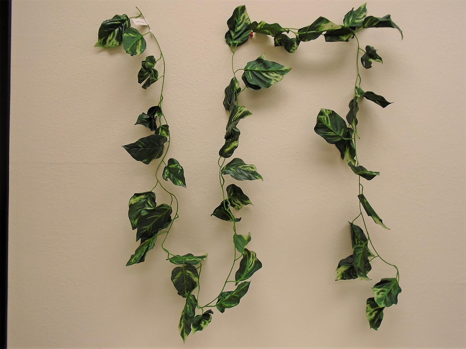 Phoenix Silk 2 Garlands Artificial Silk Leaves 8 Ft Vines