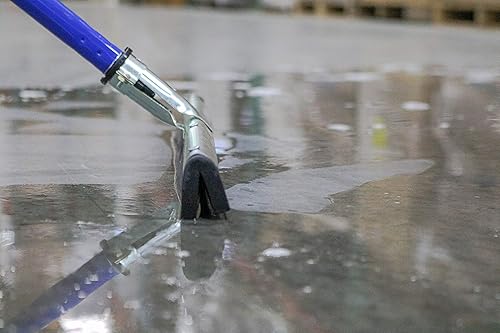 Miniatura 4 de Ettore 61054 - Escobilla de piso de 18 pulgadas con mango de 53 pulgadas