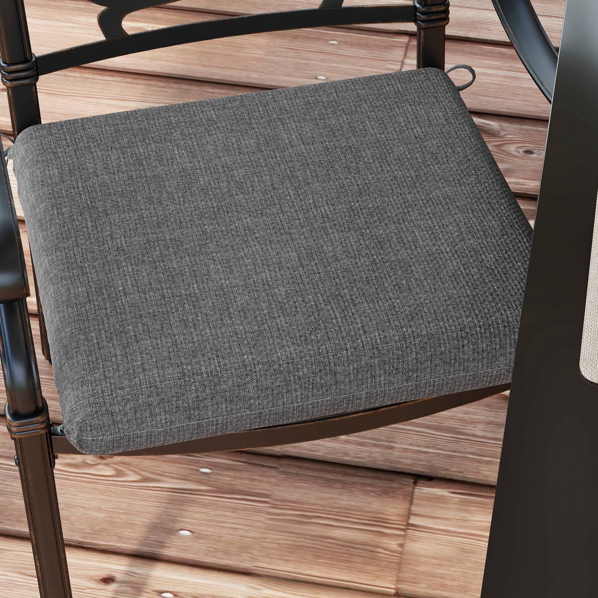 Outsunny Lot de 4 Coussins de Chaise Rembourrage Épais 47 x 47 cm Gris