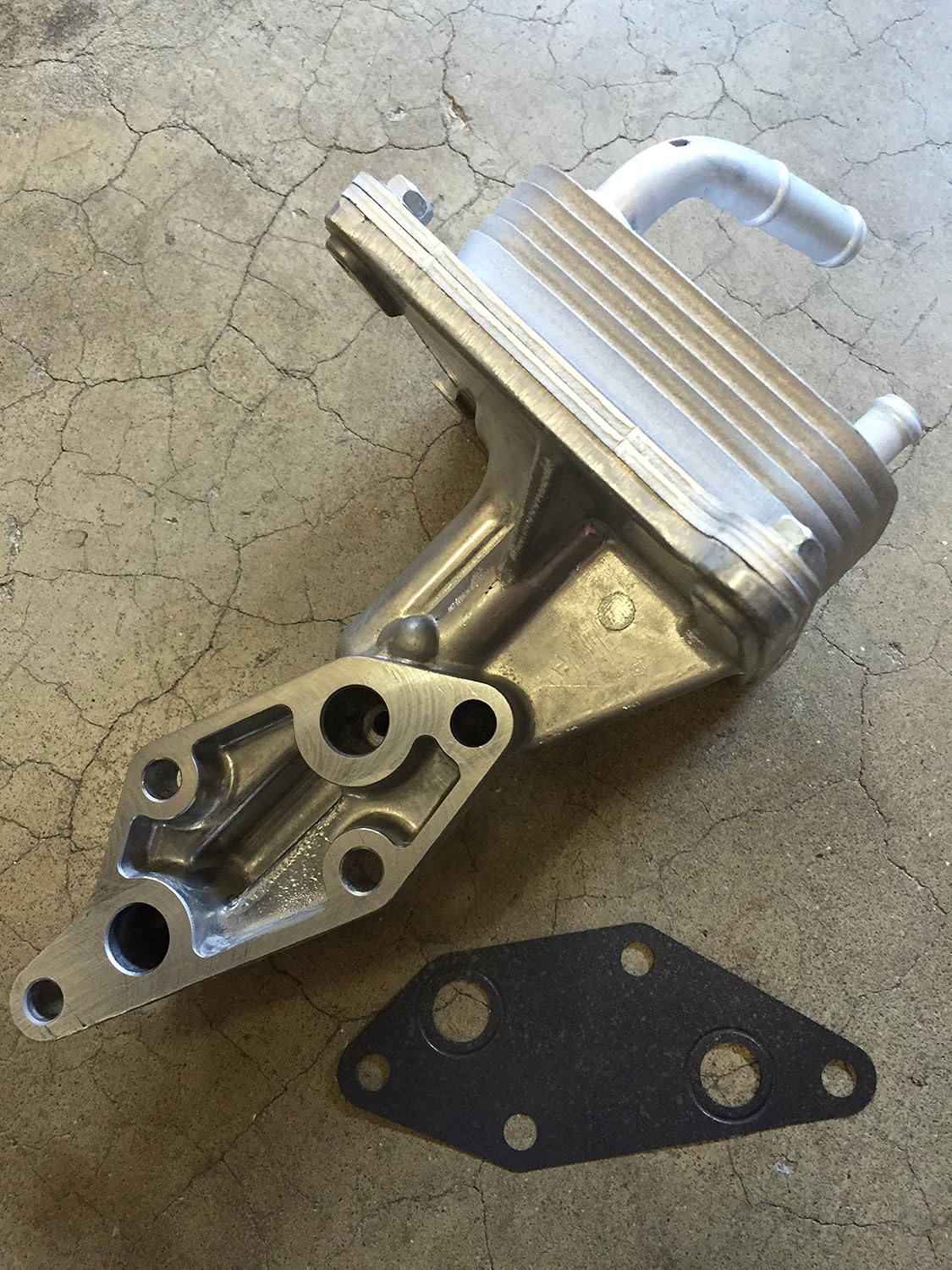 NISSAN ROGUE ENGINE OIL COOLER ASSEMBLY WITH MOUNT GASKET, Engine