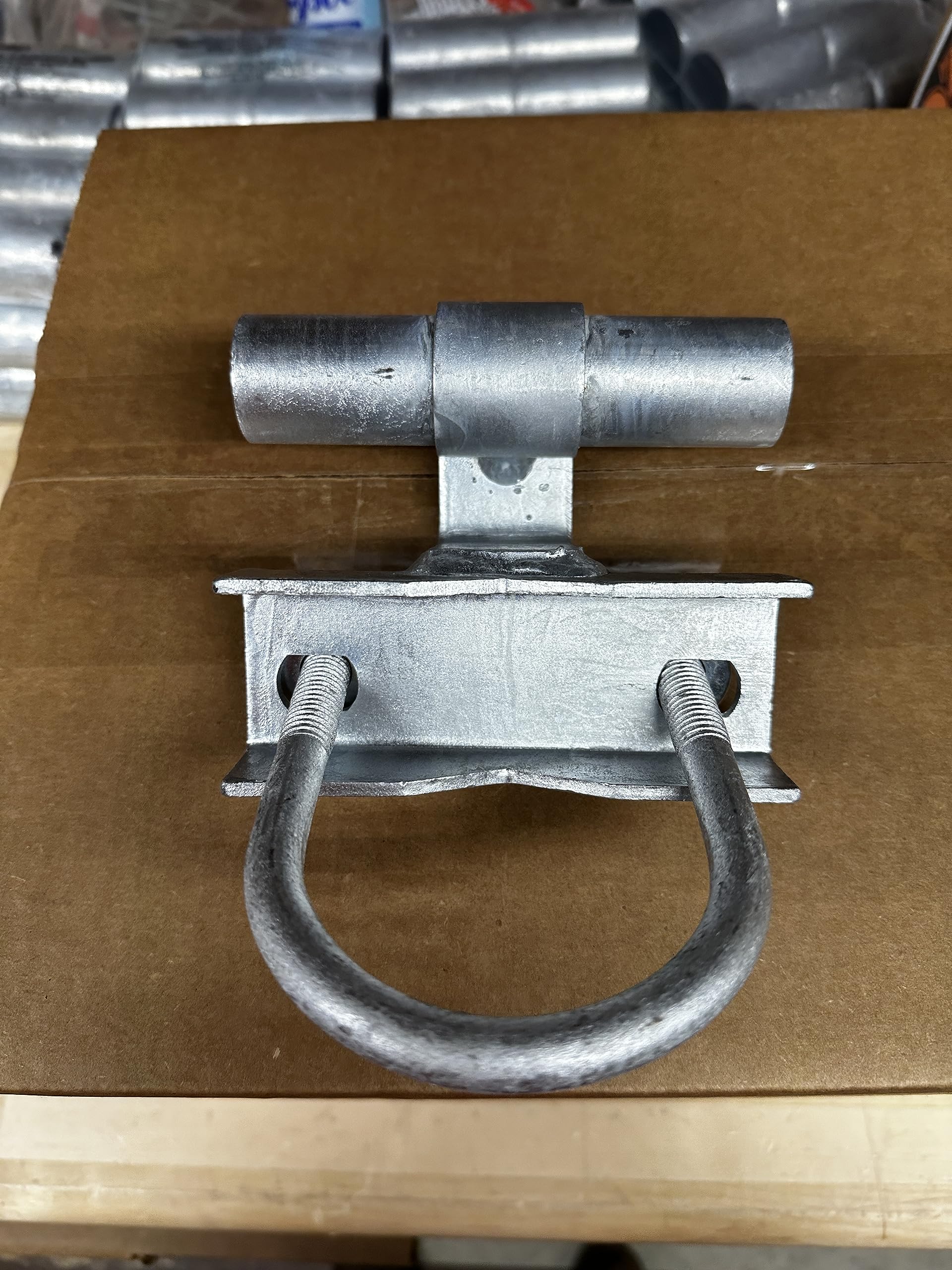 Fence Post Repair Brace Band Galvanized Steel Chain Link , Durable Steel Chain  Link Fence Hardware, Rust-Resistant, Easy Install, Includes Required Bolt (  12, 6-5/8 Tension Bands