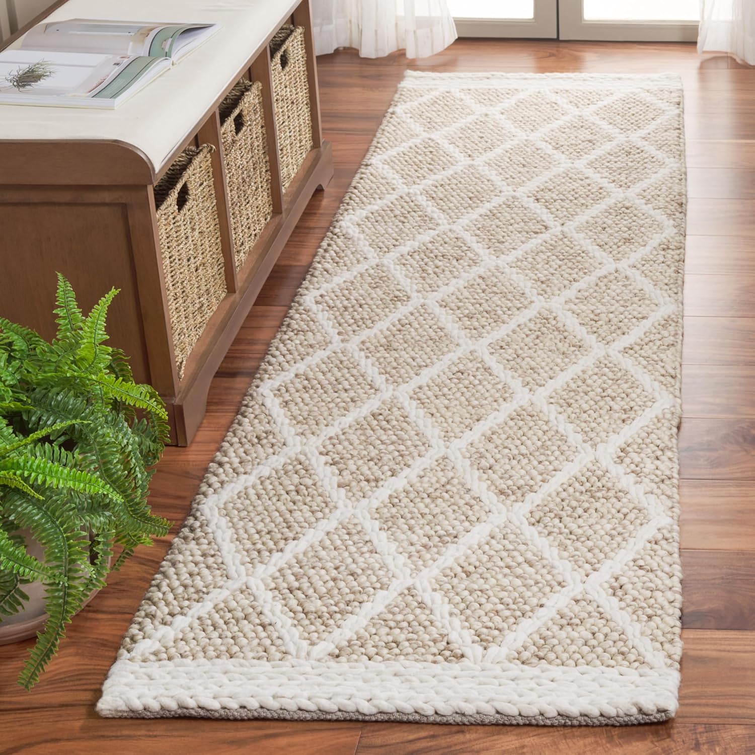 SAFAVIEH Natura Collection Runner Rug - 2'3" x 8', Brown & Ivory, Boho Farmhouse Trellis Design, Handmade Wool, Ideal for The Living Room, Bedroom, Dining Room (NAT131T-28)