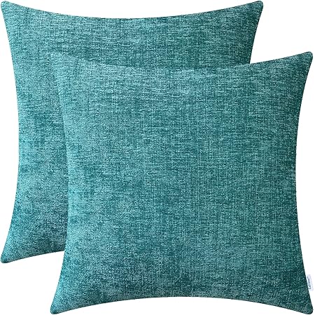 cozy throw pillows