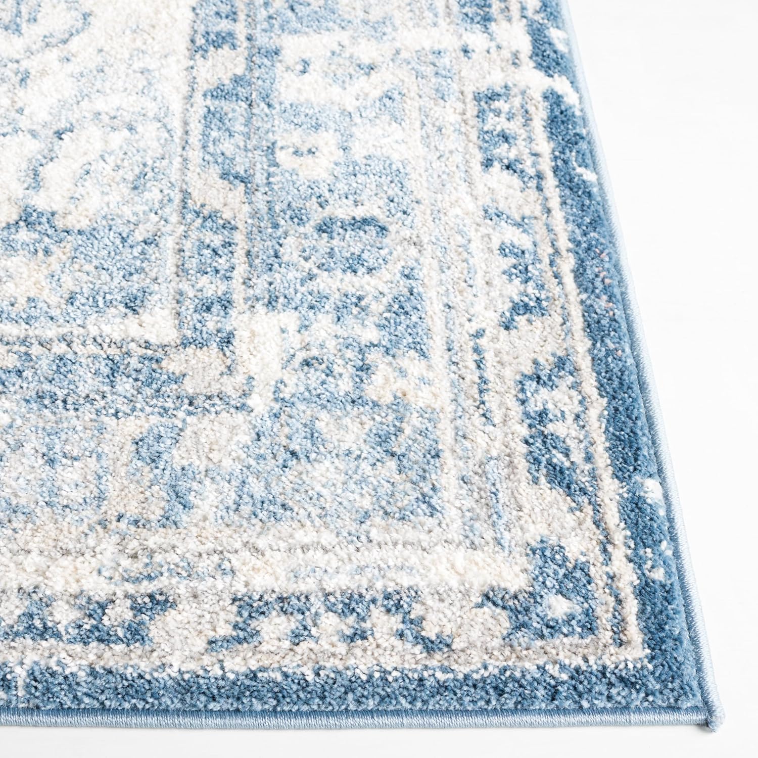 SAFAVIEH Layla Collection Runner Rug - 2'2" x 9', Ivory Grey & Blue, Shabby Chic Design, Non-Shedding & Easy Care, Ideal for High Traffic Areas in Living Room, Bedroom, Dining (LAY108M-29)