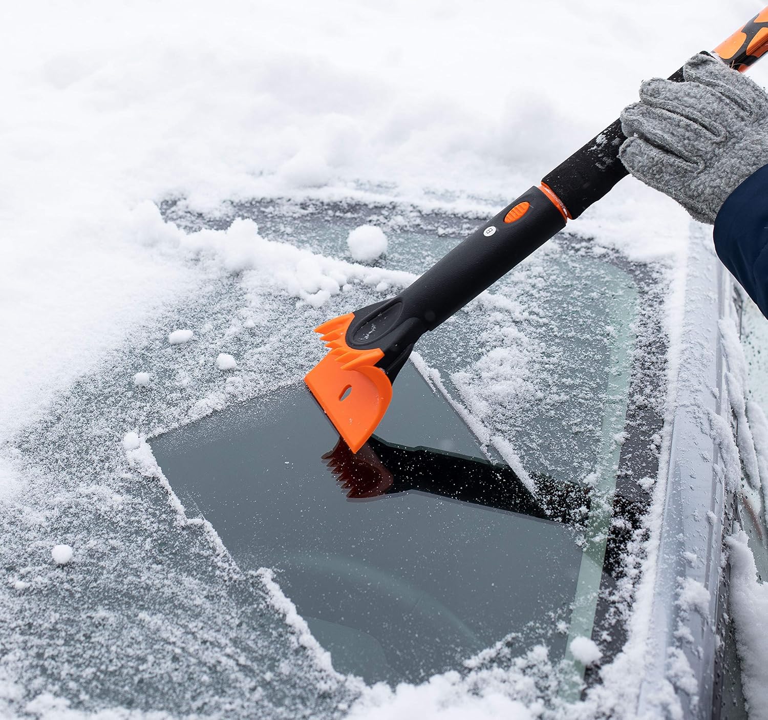 BIRDROCK HOME 60" Extendable Snow Brush with Detachable Ice Scraper for Car | 13" Wide Foam & Bristle Head | Size: Truck, Car, SUV, & RV | Lightweight Aluminum Body with Ergonomic Grip