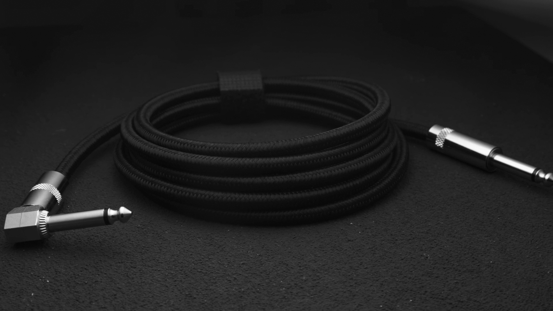 Image of Short Guitar Cable 3.3ft, 1-Pack, TS 1 /4 Quarter Inch Cords Braided | Amp Cord Shielded Electric Guitar Chord to Ampliefier, Aux Cords Right Angle Bass Instrument Cable, Black
