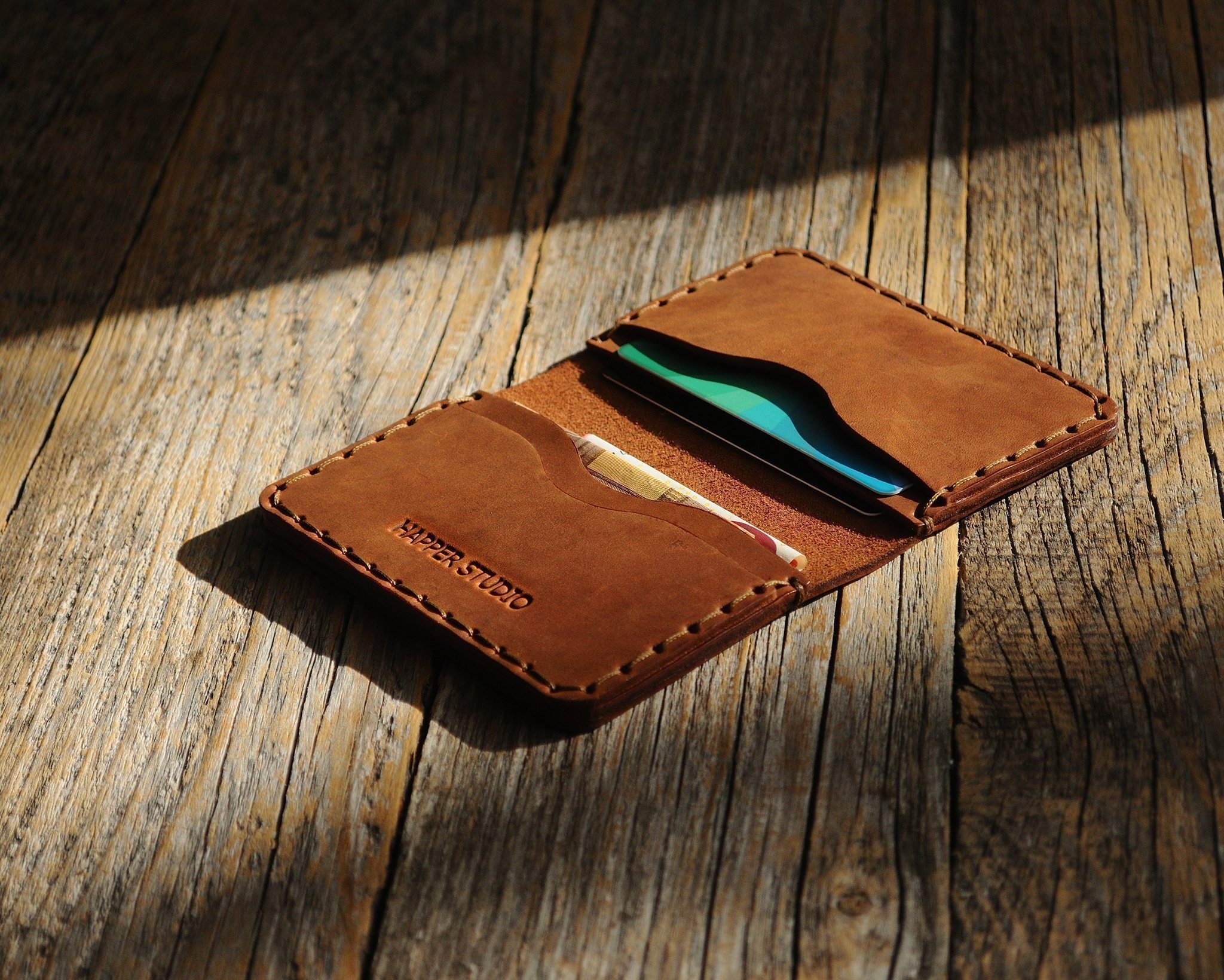 Marron Portefeuille en cuir pour Carte de crédit, argent comptant ou titulaire d'identification. Pochette unisexe style rustique.