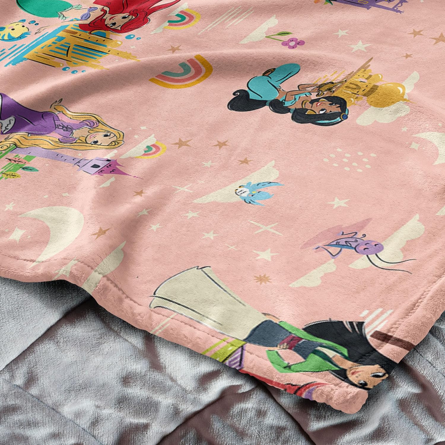 Disney Princesses Dream Girls Silk Touch Throw Blanket, 60x80 inches