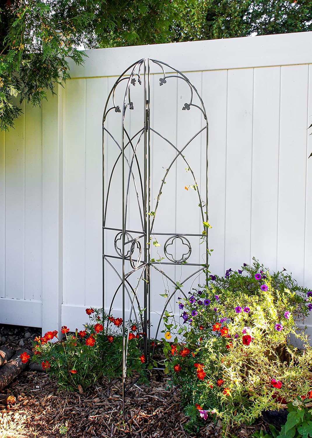 Achla Designs Wrought Iron Quatrefoil Garden Trellis