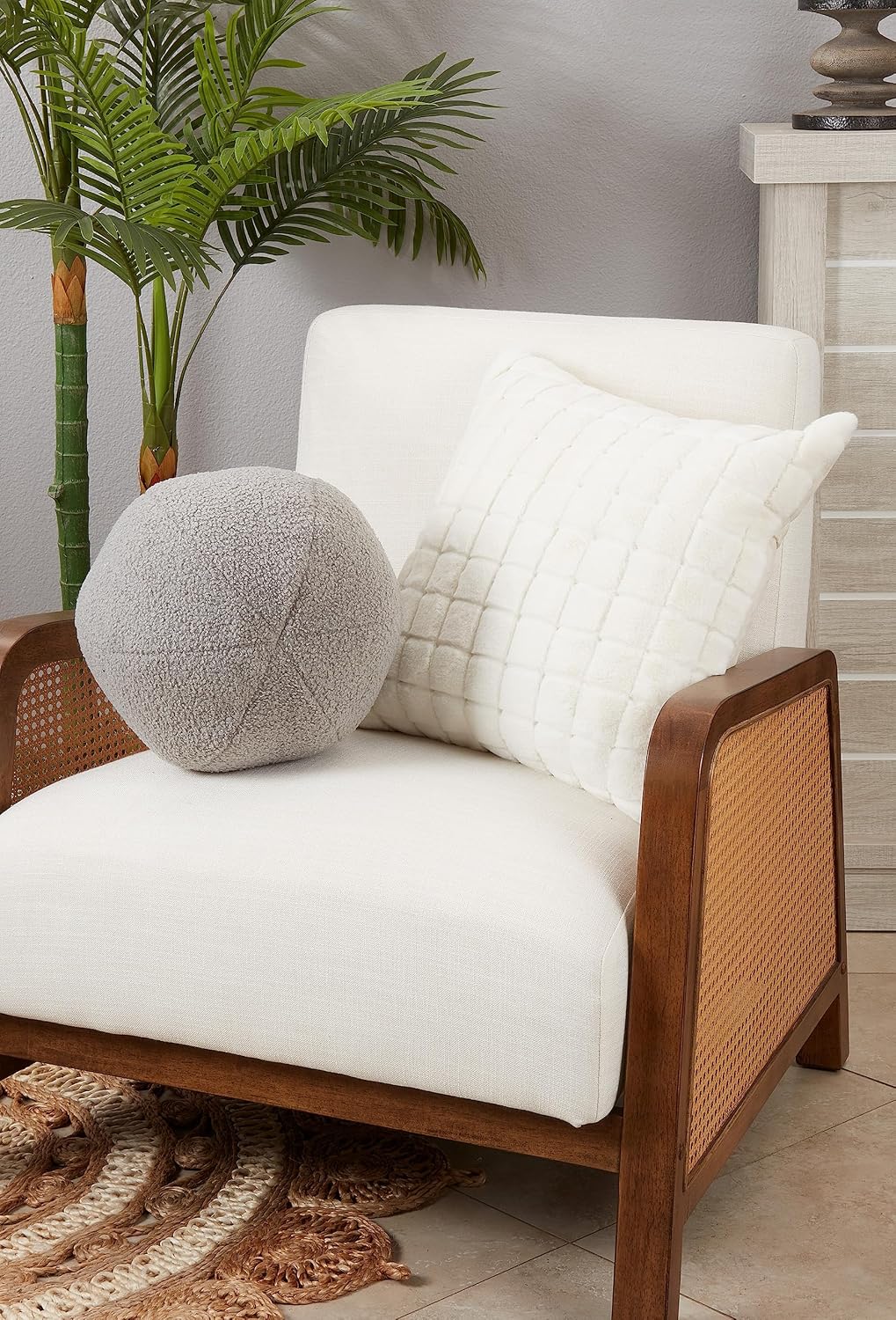 SARO LIFESTYLE Plush Playfulness Faux Fur Ball Poly Filled Throw Pillow, Grey, 10"