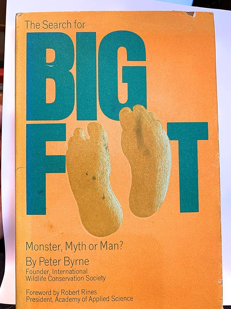 洋書 The Search for Bigfoot by Byrne The Search for Bigfoot (Monster, Myth or Man?) by Peter