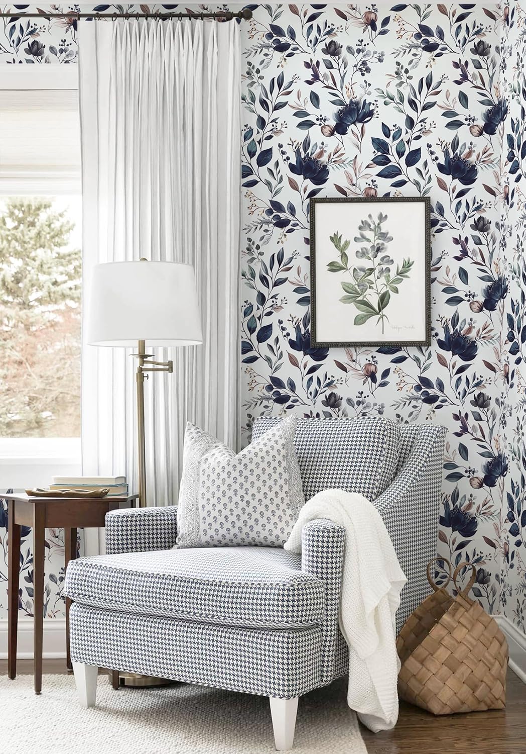 Yasinet Navy Blue Peel and Stick Wallpaper Blue Floral Wallpaper Vintage Removable Contact Paper Self Adhesive Waterproof Wall Paper for Kitchen Bathroom Bedroom Vinyl 17.3 ''× 78.7 ''