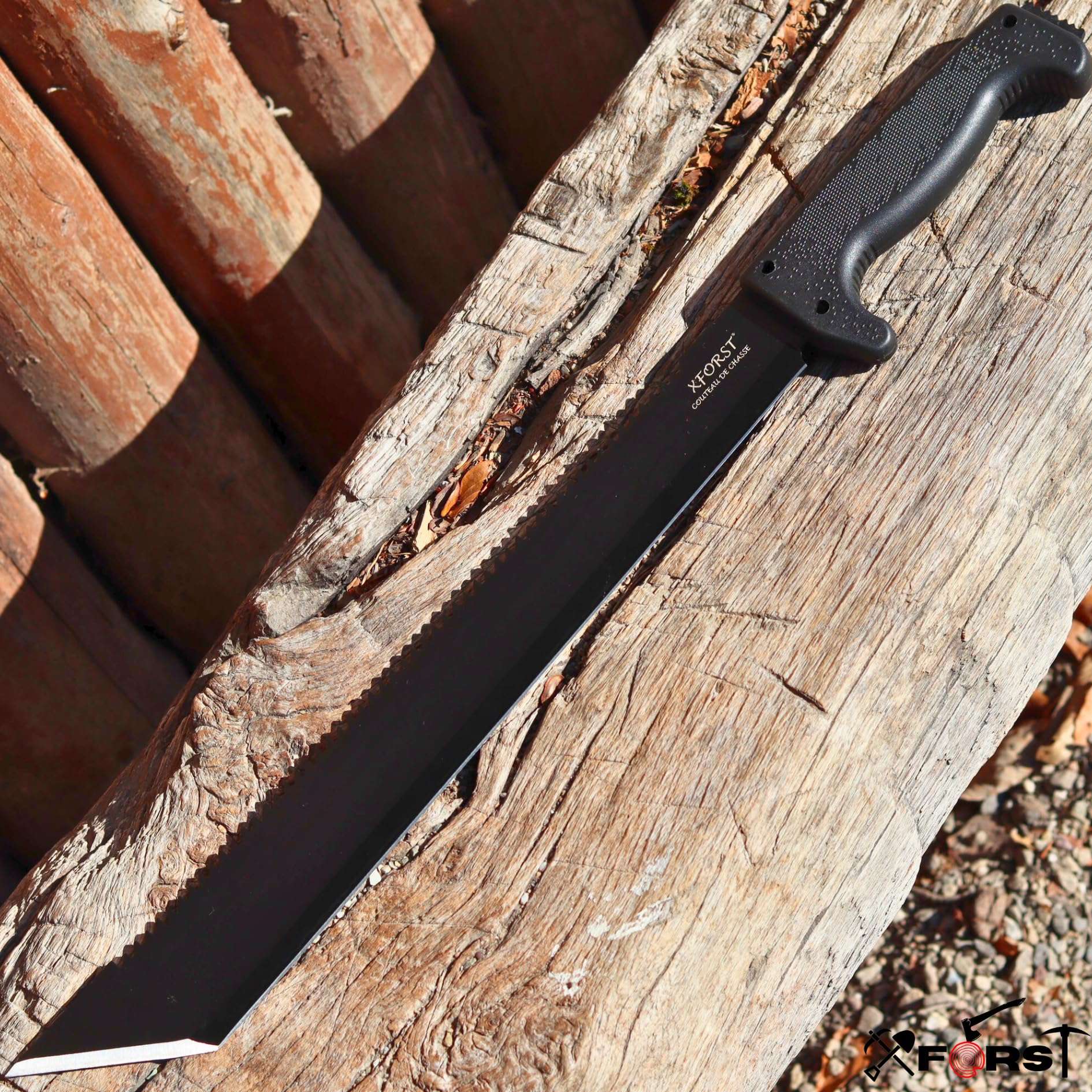Xforst Machete MREC mit Sägeblatt, gesamtlänge 53 cm. Mit rutschfestem Gummi-Griff und feststehender Klinge. Für Outdoor, Survival und Bushcraft.