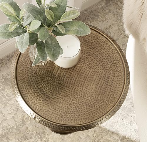 Miniatura 30 de Kate and Laurel Sanzo - Mesa moderna de pedestal para bebidas; 9 x 9 x 23; latón antiguo y negro; mesa auxiliar decorativa con mesa martillada para