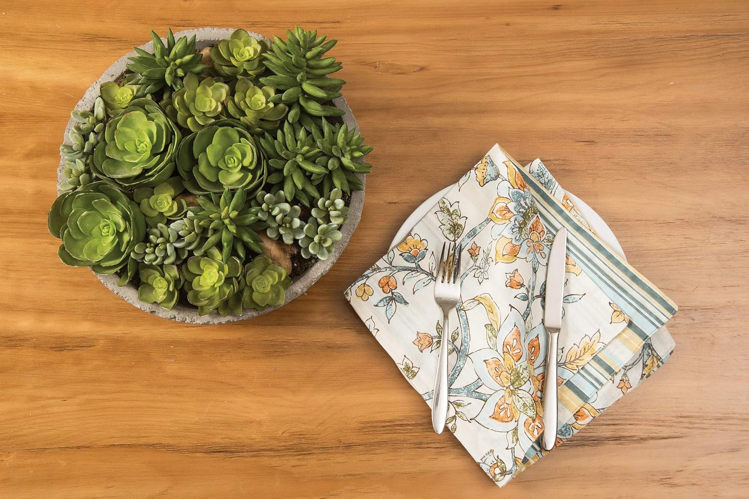 C&F Home Ainsley Napkin Set of 6 Jacobean Floral Reversible Stripes Machine Washable Dinner Cloth 20" x 20" Cream