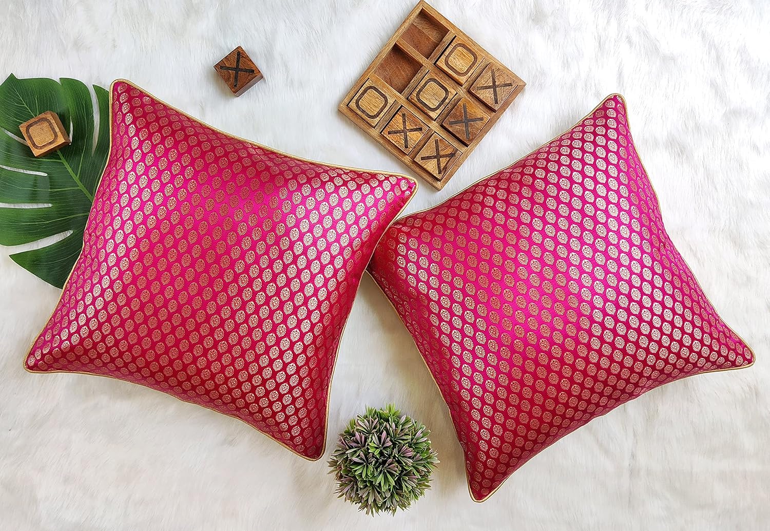 AVKA Studio Damask Throw Pillow Covers - Pack of 2 Faux Silk Brocade Decorative Pillows - Fuchsia/Magenta 18x18 Inch - Indian Cushion Cover- Cover Only