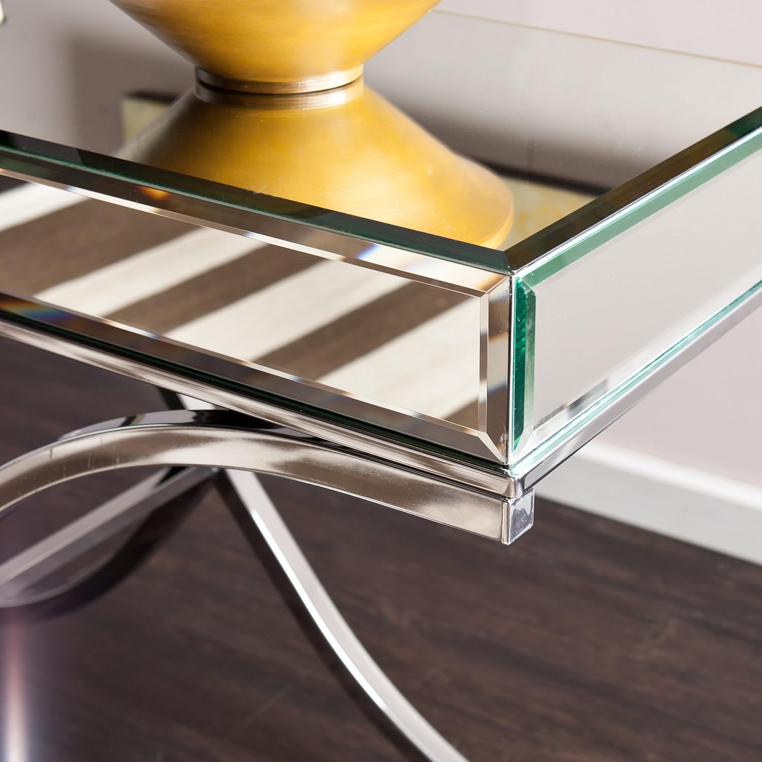 Furniture HotSpot Ava Mirrored Console Table - Chrome