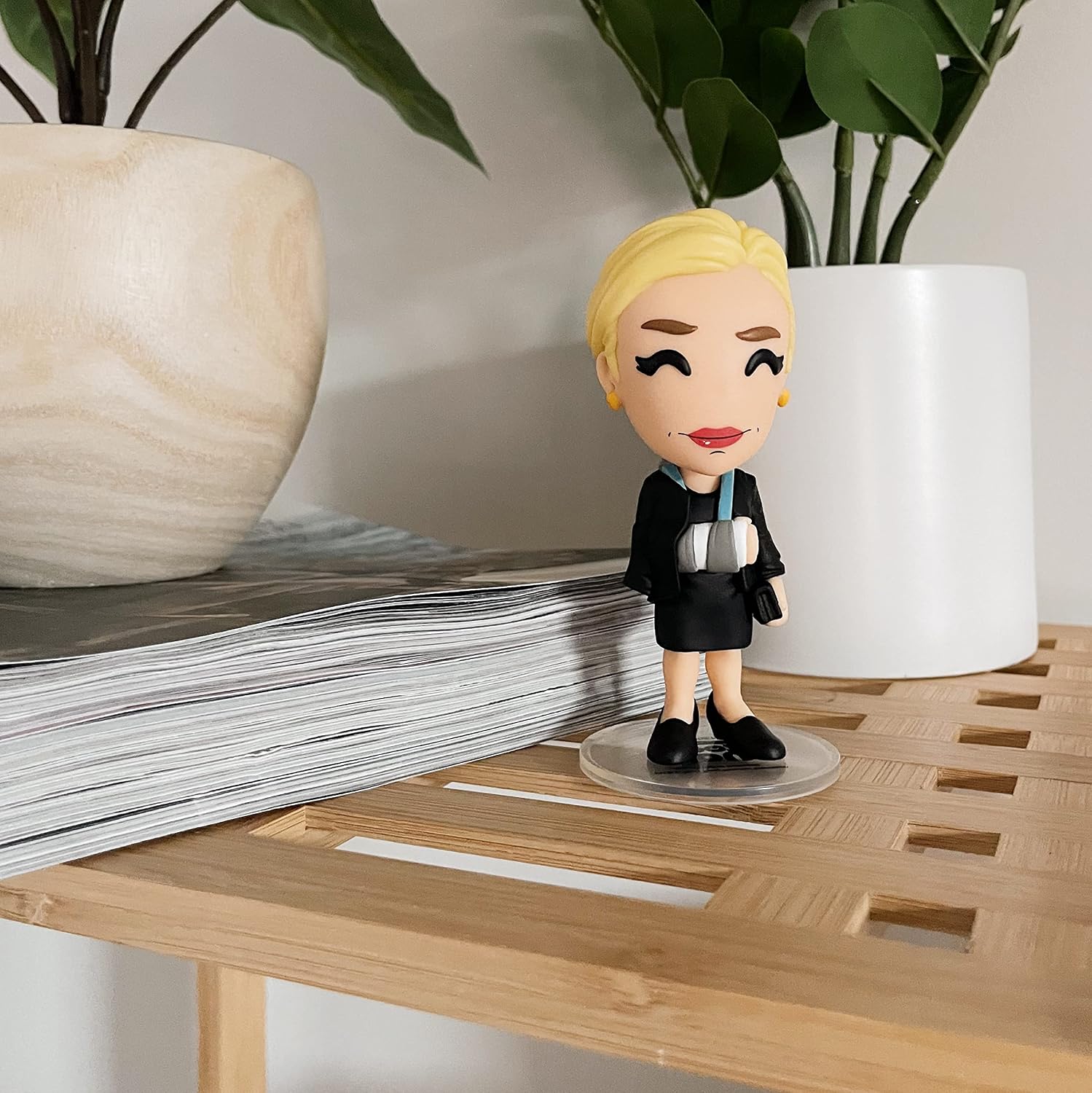 You Tooz Youtooz Kim Wexler Better Call Saul, 4.7'' Saul Vinyl Figure, Collectible from by Collection, Gold,yellow