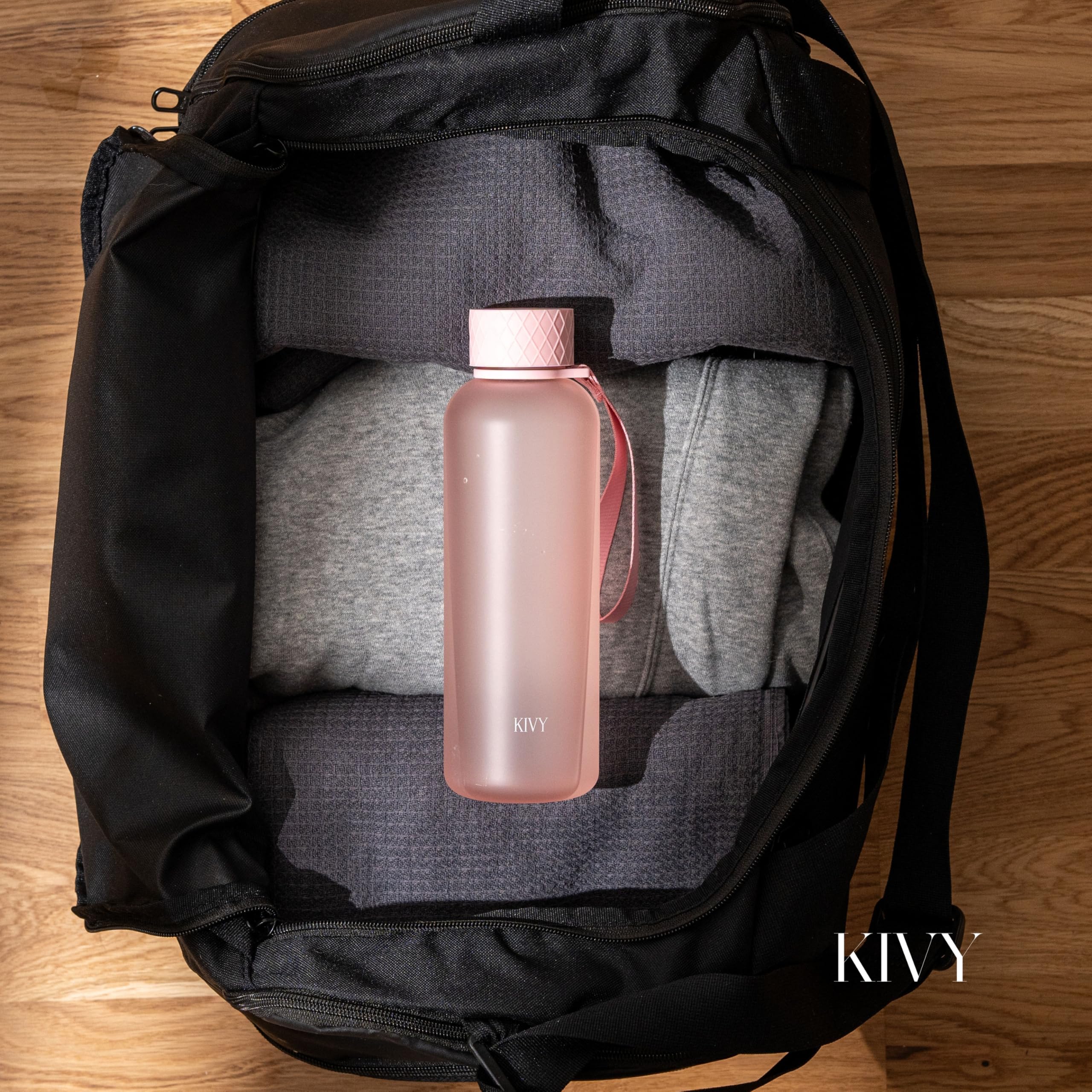 KIVY Borraccia da 650 ml, senza BPA, a prova di perdite e lavabile in lavastoviglie, per bambini e adulti, bottiglia d'acqua piccola, borraccia in Tritan adatta per anidride carbonica, colore rosa