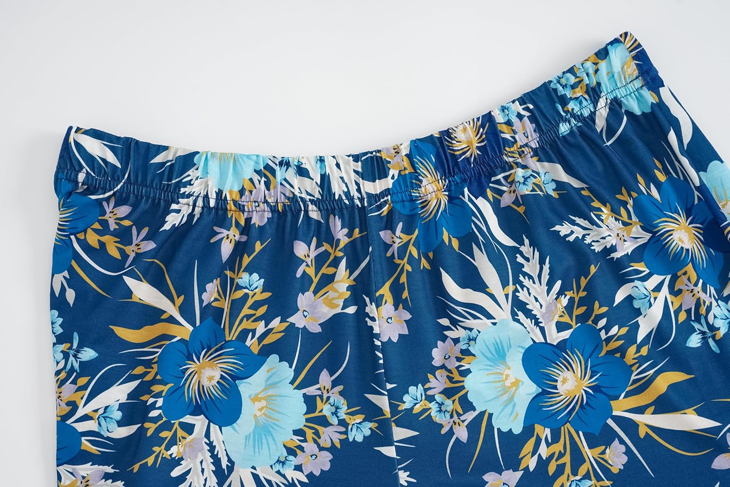 Vozanet Women's V Neck Sexy Pajamas Capri Sets Mexican Style Floral Sleepwear 2PCS Totem Casual Nighty Plus Size M to 5XL - Image 5