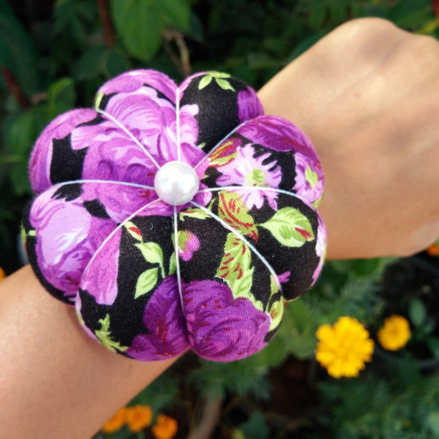 CUSHYSTORE Purple on Black Floral Flower Wrist Pin Needle Cushion Pincushion for Sewing with Adjustable Elastic Strap Fit All Wrist Sizes