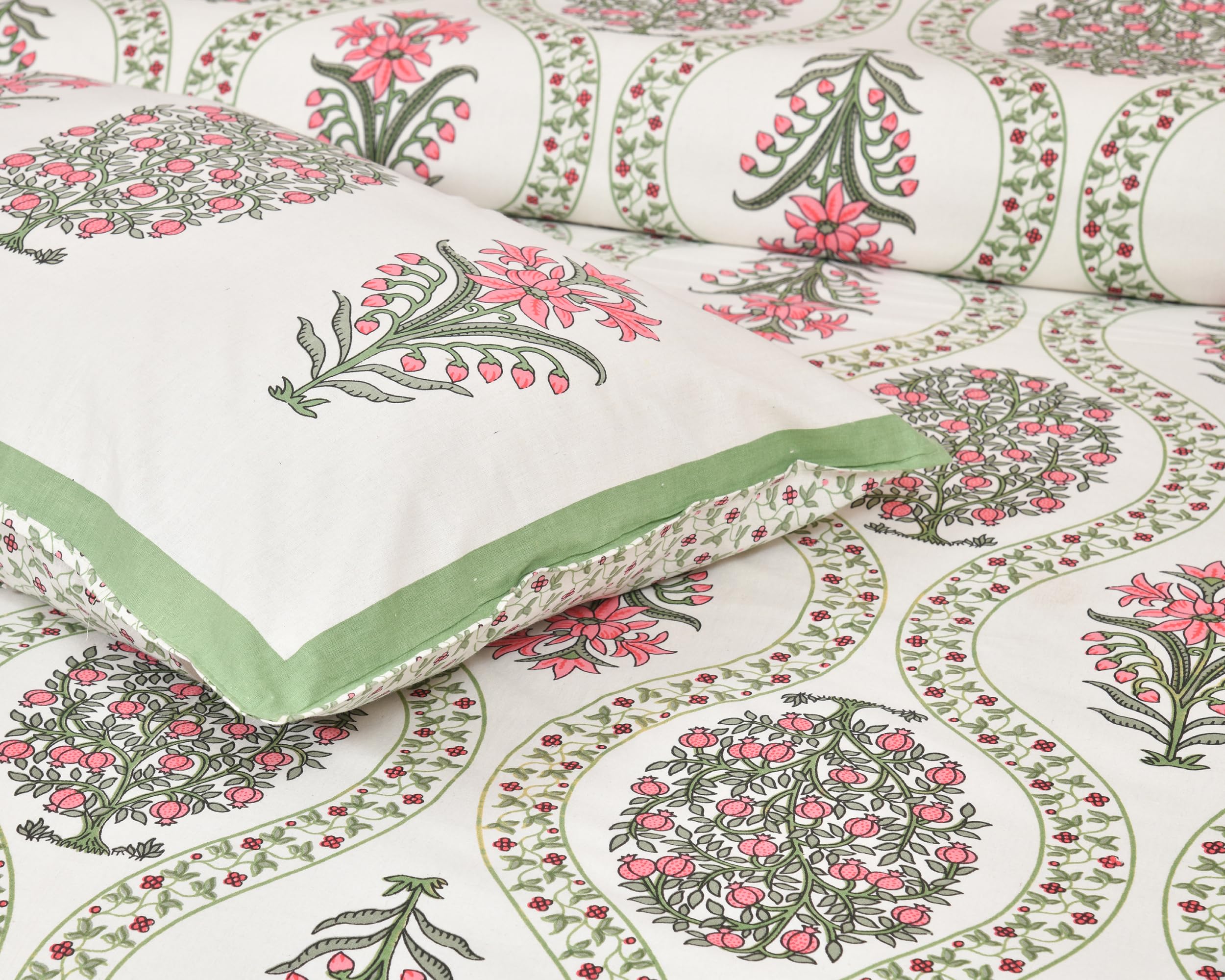 Urban Jaipur 100% Cotton Queen Size Bedsheet for Double Bed (90 x 108 Inches) | 210 TC Bed Sheet Double Bed Cotton | Floral Print (Green)