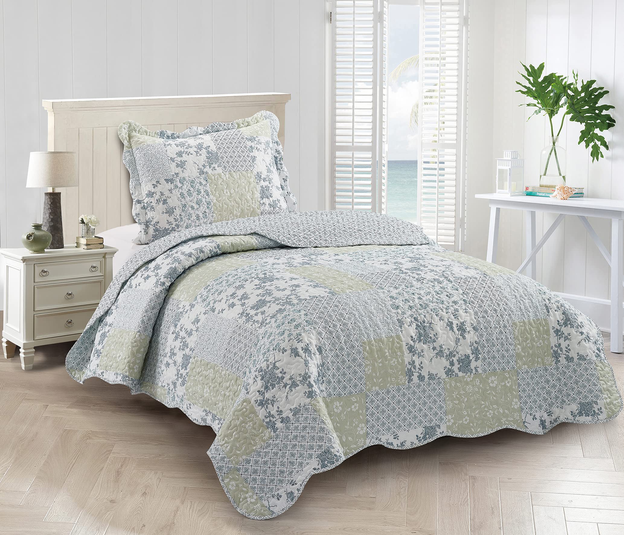 Brilliant Sunshine Multi Blue and Beige Floral Patchwork, 2-Piece Quilt Set with 1 Sham, Reversible Bedspread, Soft Lightweight Coverlet, All-Season, Twin, Blue White