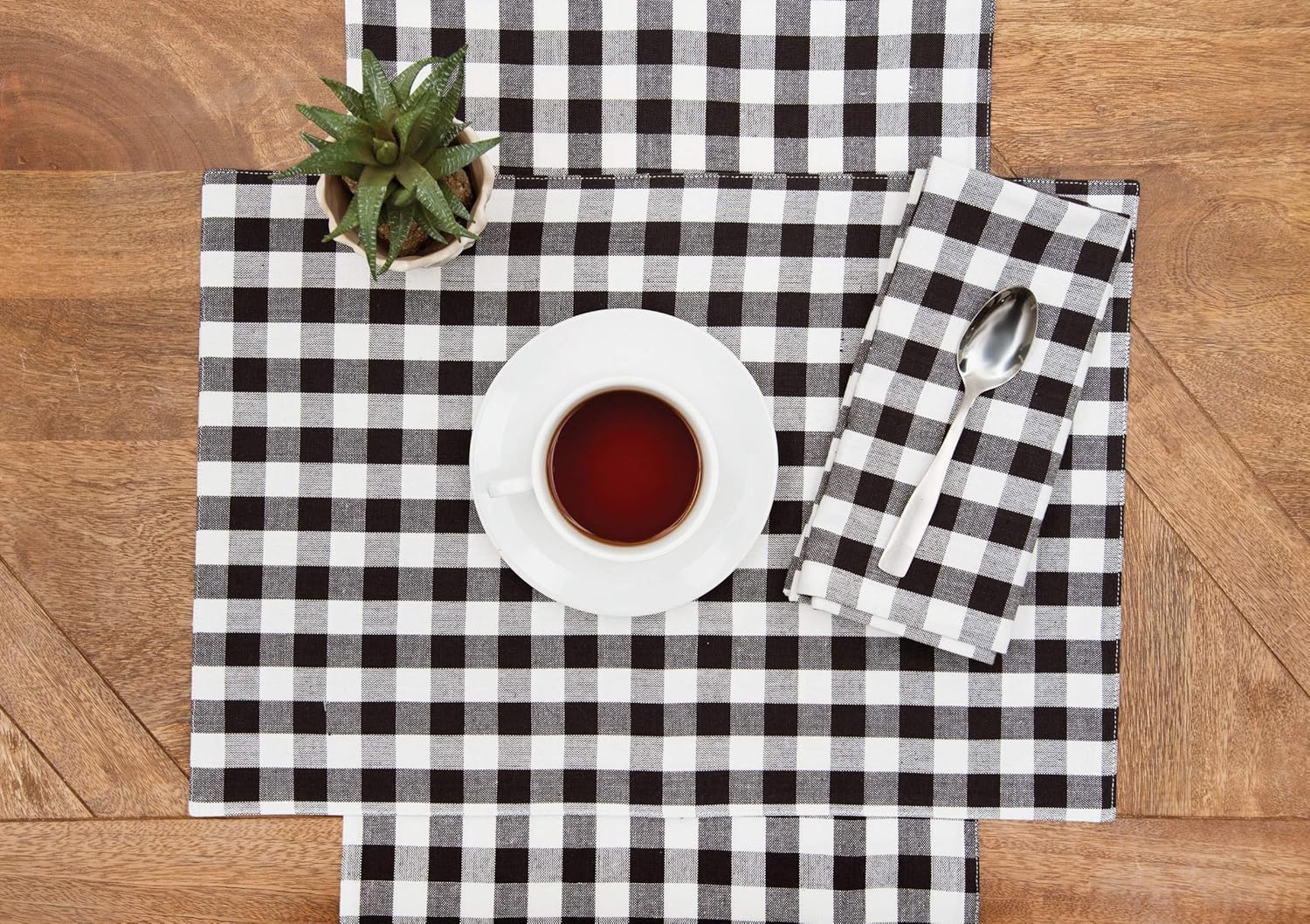 C&F Home Ashford Black Placemat Set of 6 Black Checkered Gingham 13" X 19" Rectangle Quilted Reversible Washable Placemat Placemat Set of 6 Black