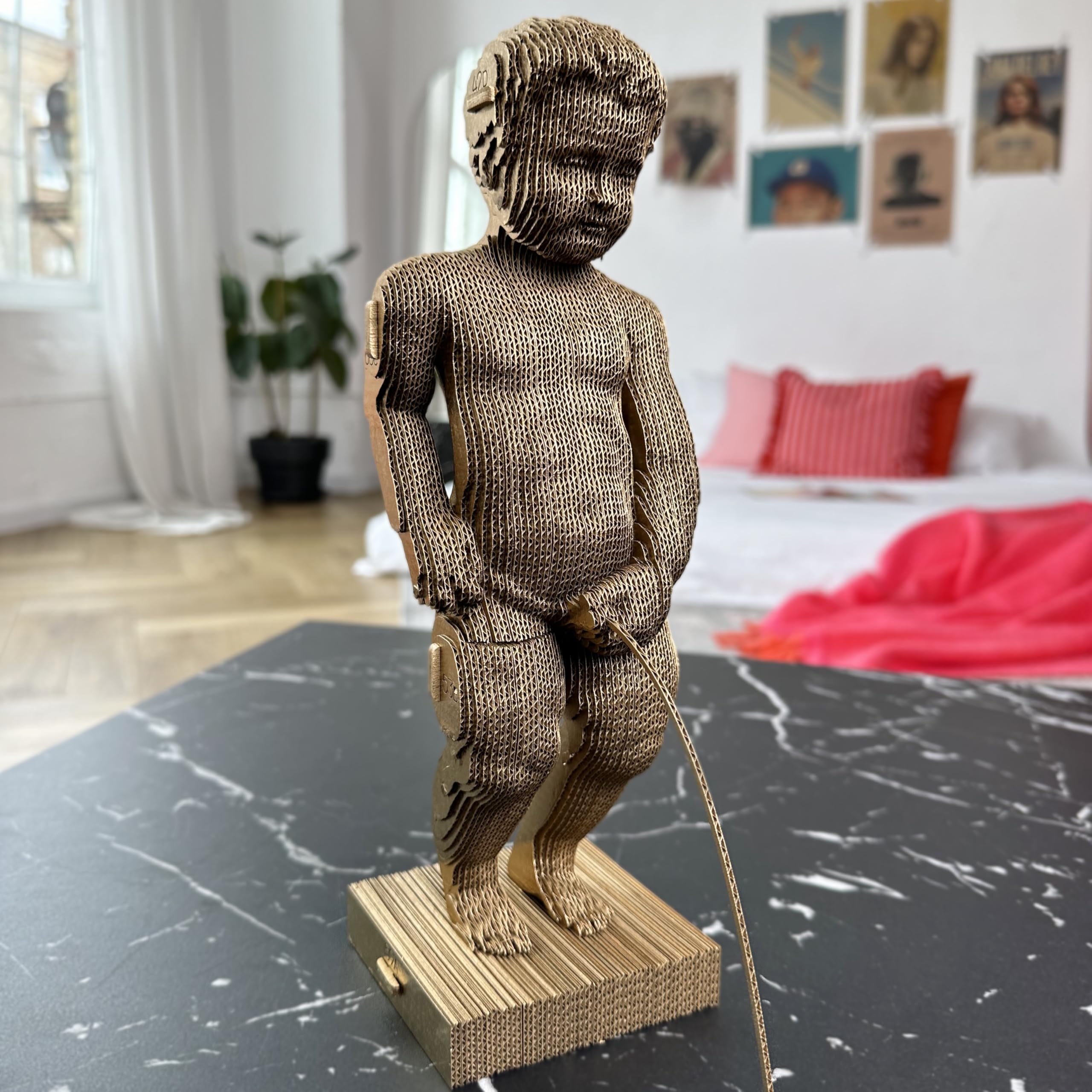 Manneken Pis Puzzle 3D en Carton – Maquette à Monter | 161 Pièces, 30 × 13 × 10 cm – Kit Sculpture DIY à Peindre, Matériaux Recyclés, Ados & Adultes, Idée Cadeau Déco