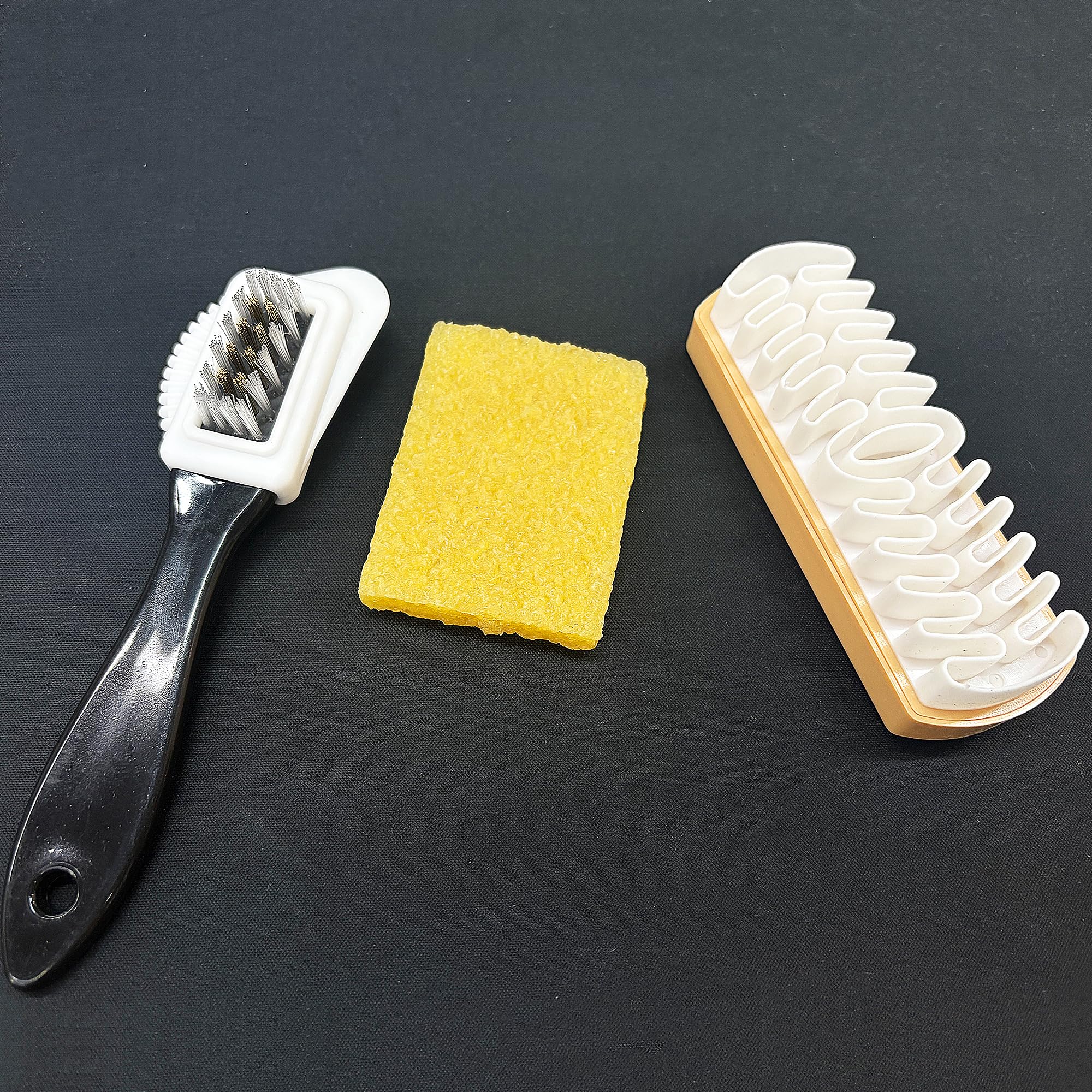 Brosse à Chaussures en Daim et Nubuck - Outil d'Entretien pour Chaussures
