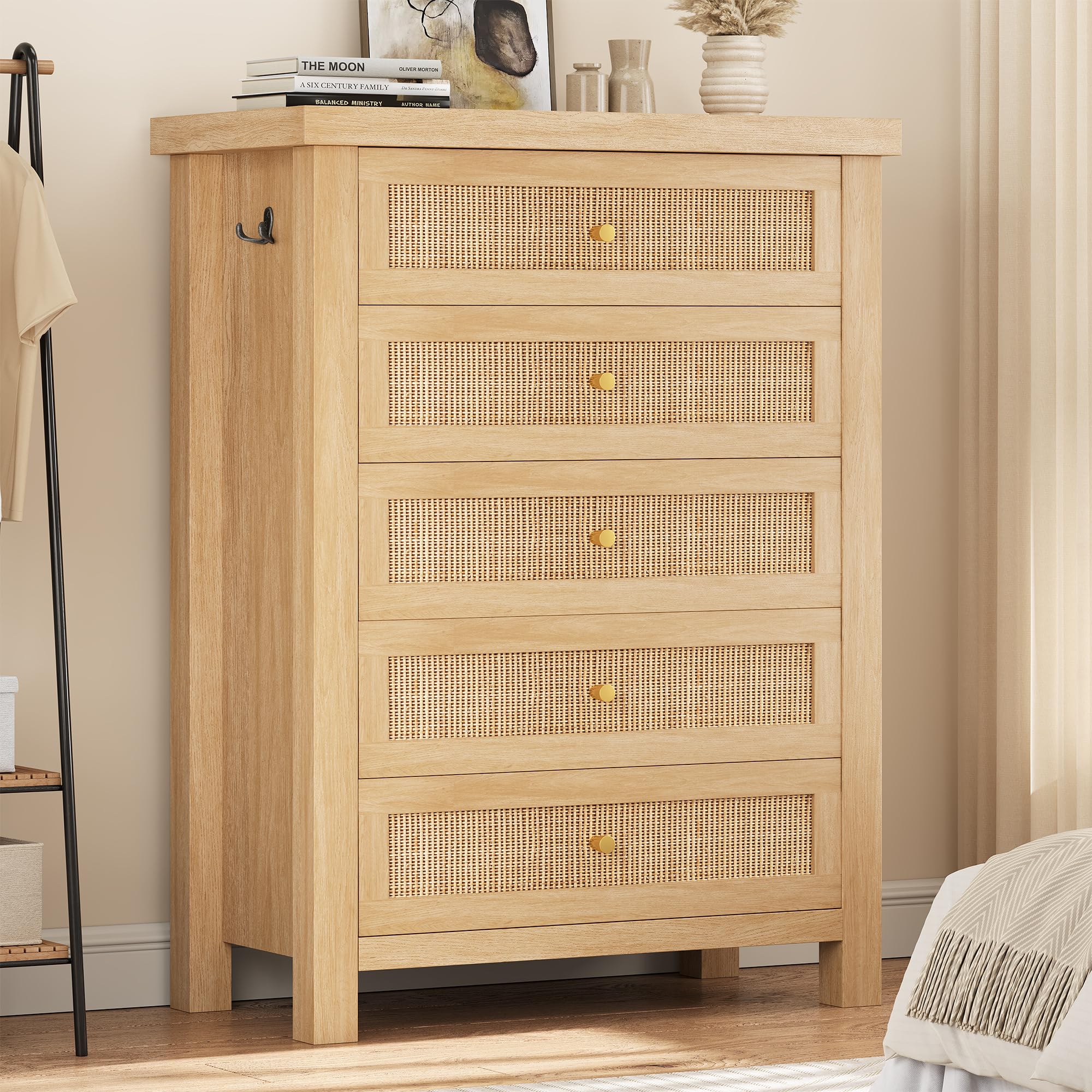 Natural Rattan Dresser for Bedroom with 5 Drawers, Wood Boho Chest of Drawers with Gold Metal Handle, Matte Top Bedroom Tall Dresser with Large