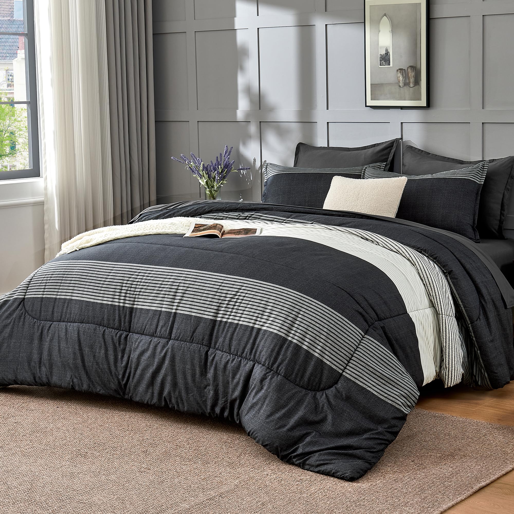 Andency Queen Comforter Set
