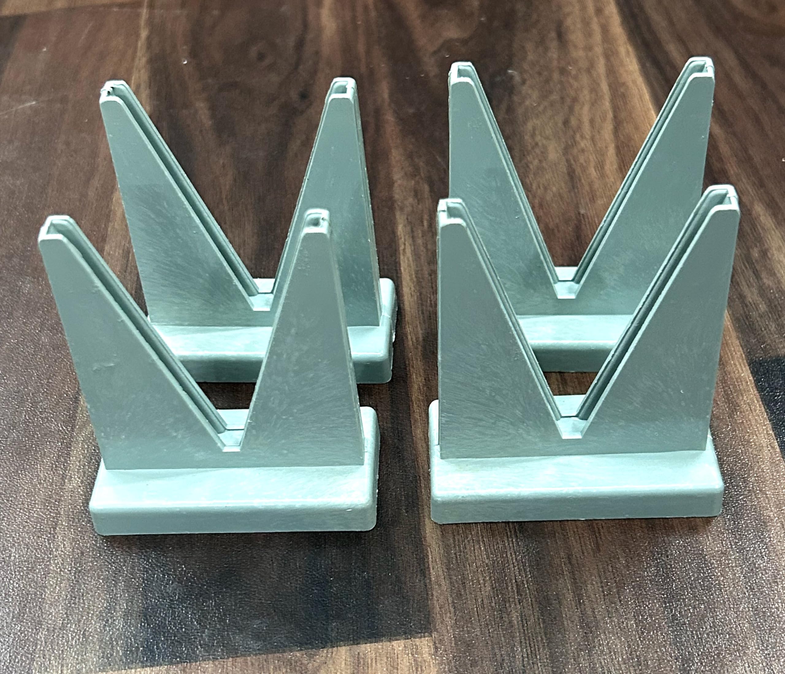DT Science House Lens Holder for Experiment Science Lab Convex Concave Lens and Mirrors Lens Stand for Science (Pack of 4)-image-40