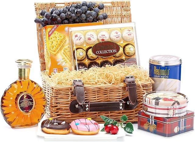 Woodluv Natural Wicker Hamper Basket, Xmas, Wedding, Anniversary Birthday Mothers Day Christmas Medium