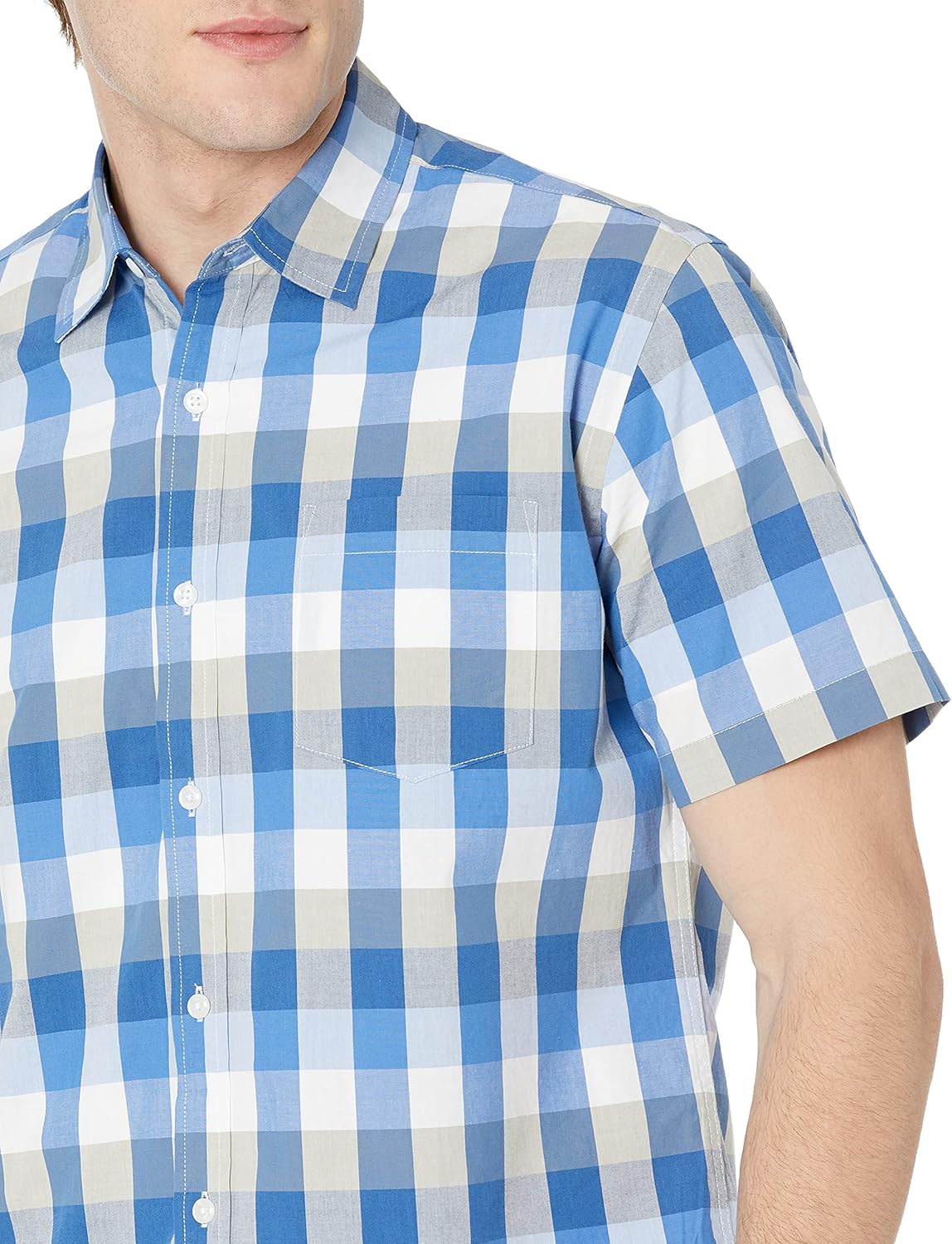Amazon Essentials Men's Regular-Fit Short-Sleeve Poplin Shirt - Image 3